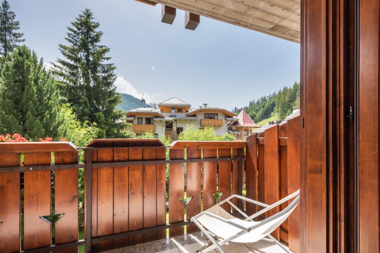 Hotel Alpina Madonna Buitenkant foto