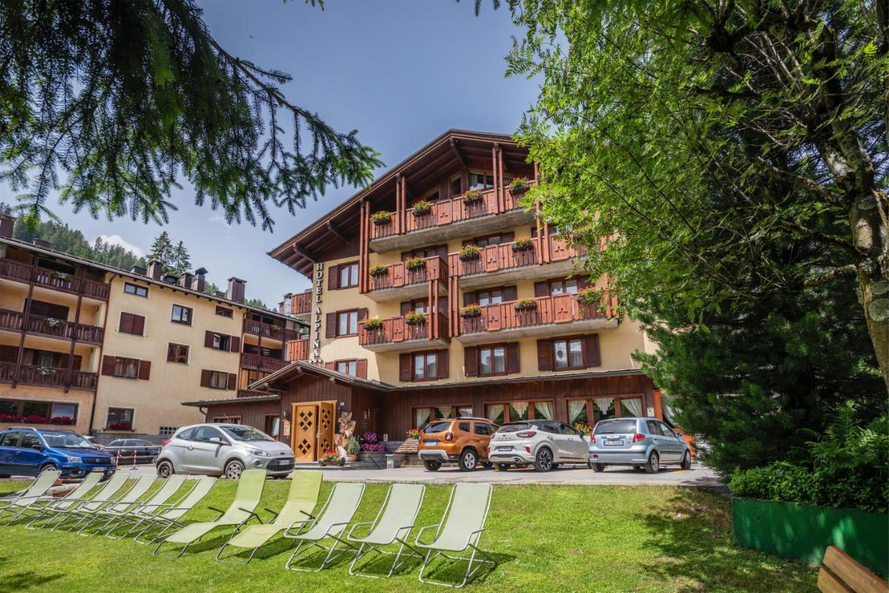 Hotel Alpina Madonna Buitenkant foto